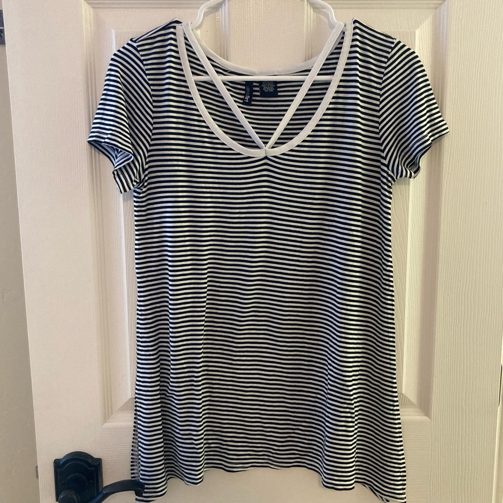 ultra flirt tee